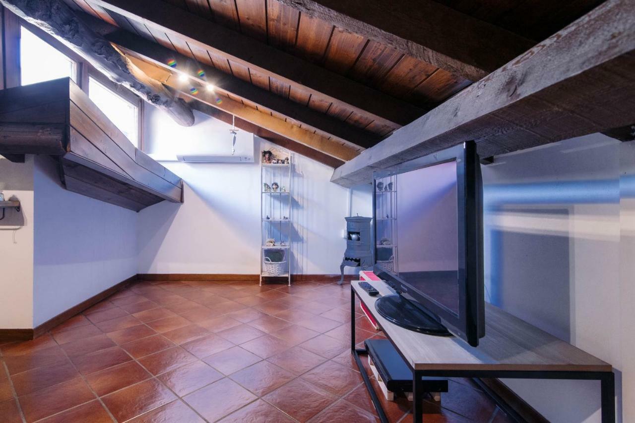 Comokiss Extérieur photo