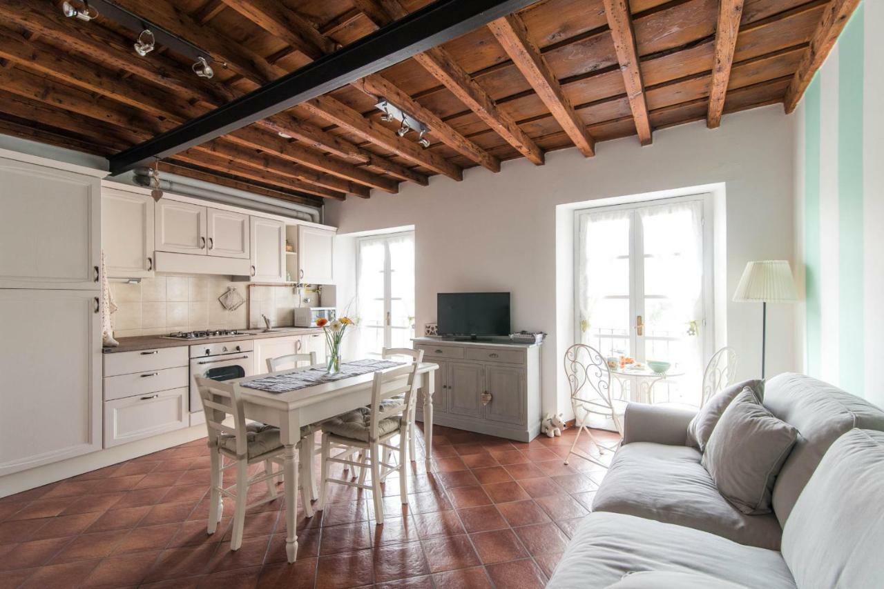 Comokiss Extérieur photo